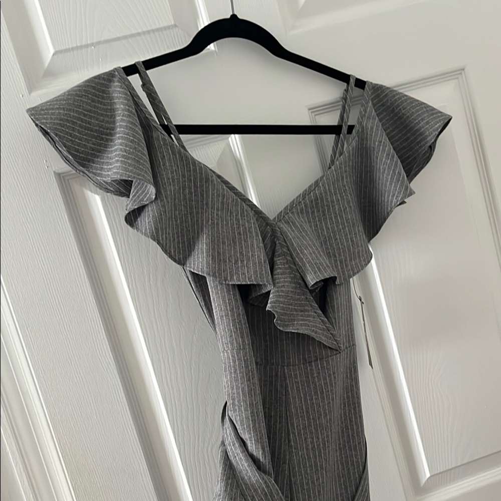 NWT~ Lulus Gray Pinstripe Ruffle Off the Shoulder Crop Jumpsuit Size XS